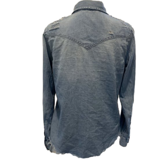 Vanilla Star Denim long sleeve shirt w/ snap buttons, fringe bottom size Med - Picture 8 of 10